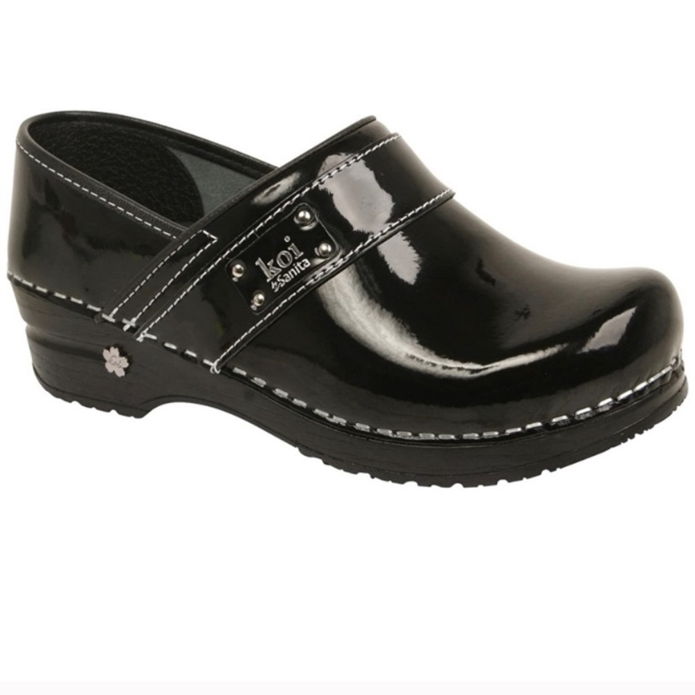 Koi by Sanita Black patent clogs sz: 39